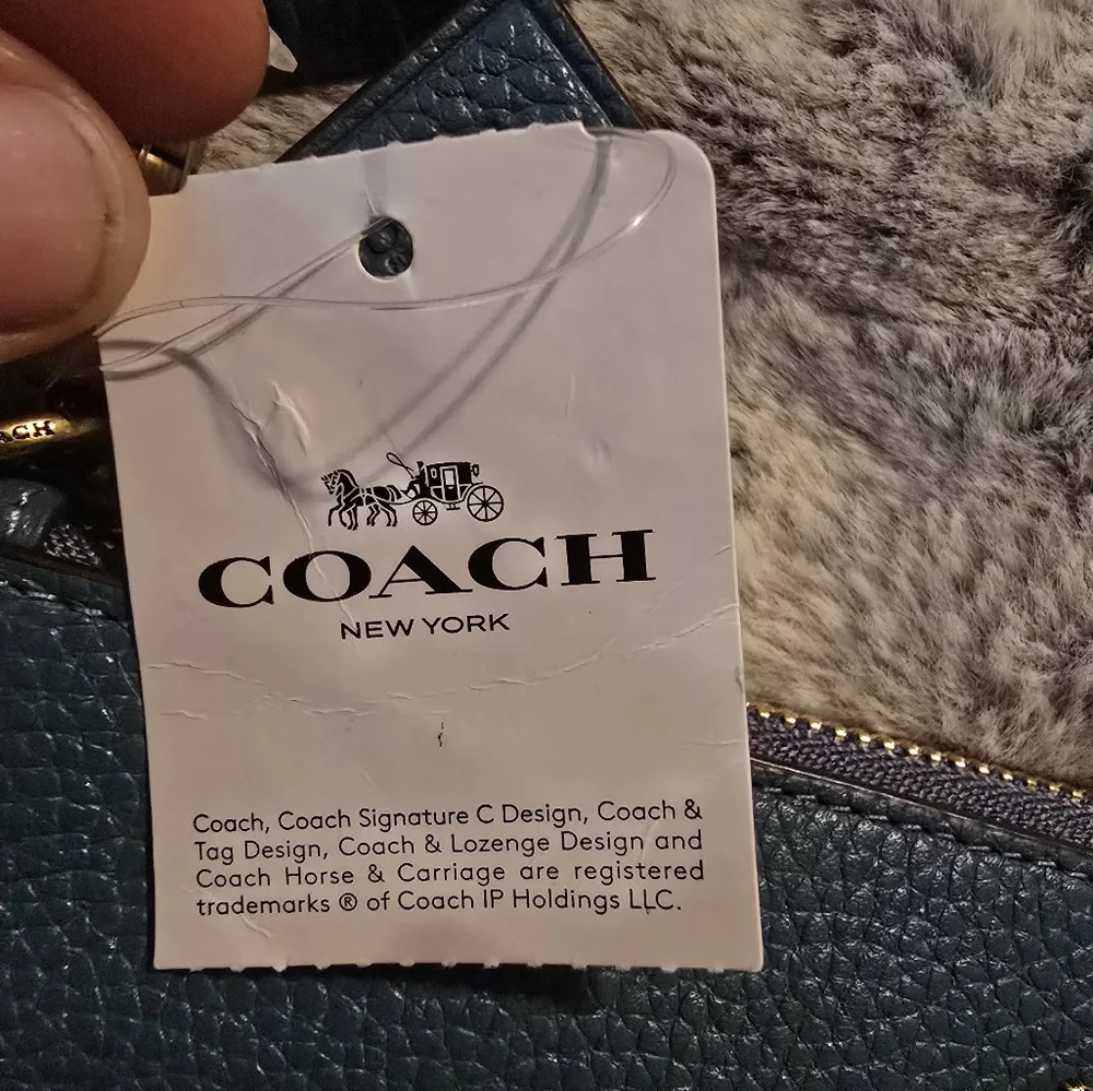NWT Coach‎ Blue lake pebble Leather Wristlet